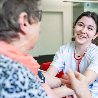 Pflege-zurzachcare_600x600