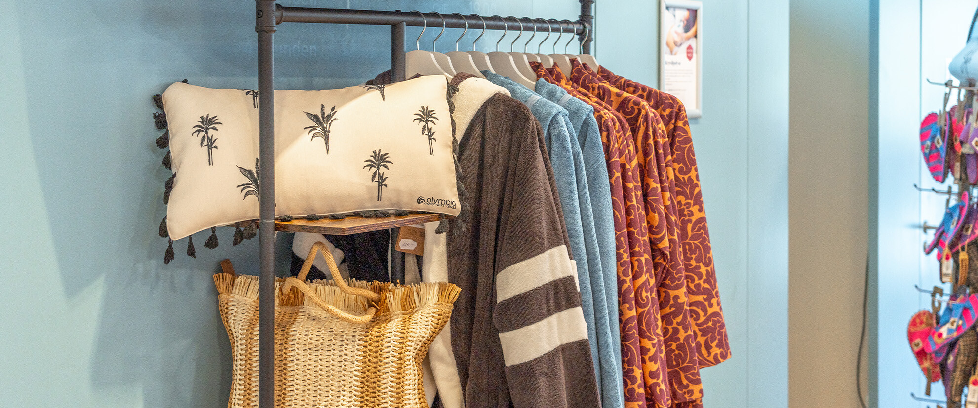 BZ Image 1981x826 px_badshop