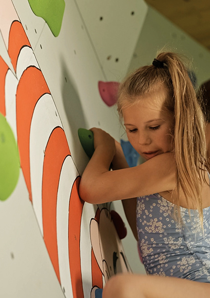 Web-Gallery 424 x 600 px_0013_family-sommer-02-07-24-final Standbild023_bearbeitet