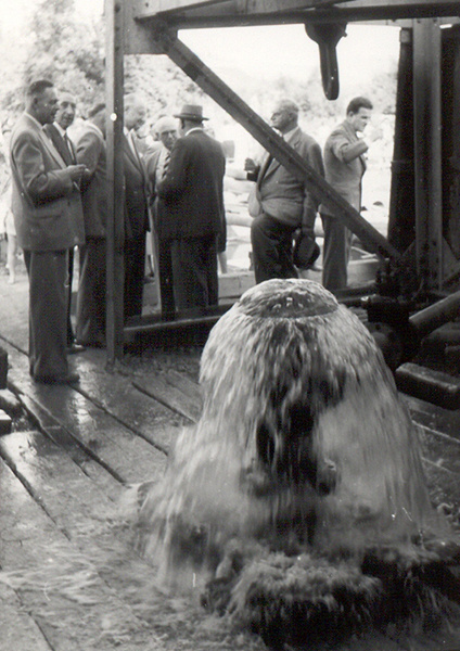 Web-Gallery 424 x 600 px_0004_Die kostbare Quelle