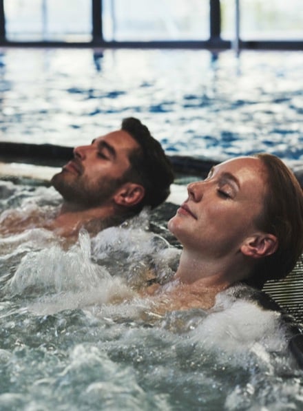 FORTYSEVEN_Area_Bad_10