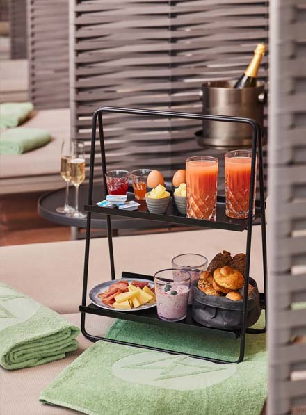 Daybed_Brunch_innen_hoch_440x597px